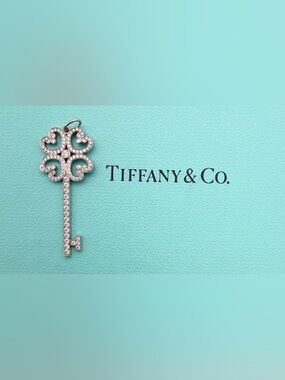 Tiffany & Co. platinum diamond quatra heart key